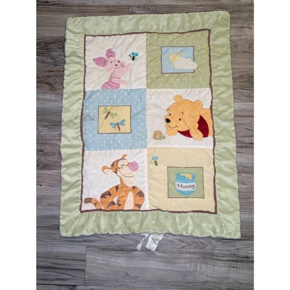 Disney Baby Winnie the Pooh Crib Quilt Blanket 32x42 Tigger Piglet Green Hunny